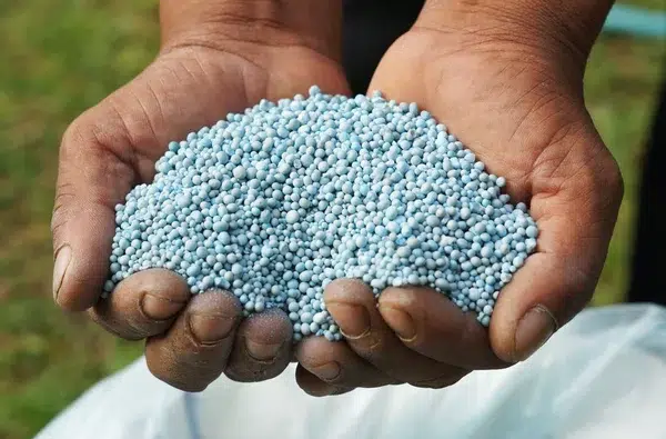 Crisis global de fertilizantes por conflicto en Irán amenaza la producción agrícola